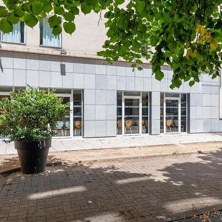 B&B Hotel Lyon Caluire Cite Internationale Exterior foto
