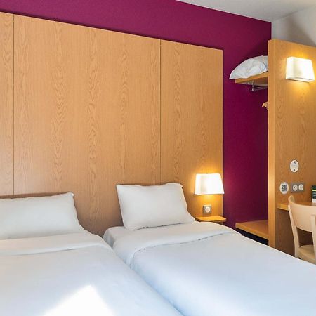B&B Hotel Lyon Caluire Cite Internationale Exterior foto