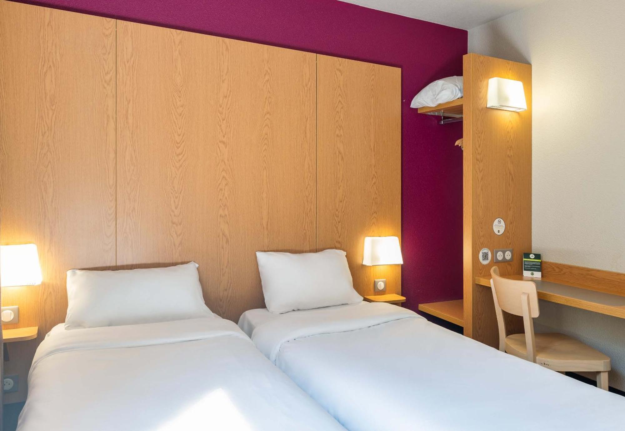B&B Hotel Lyon Caluire Cite Internationale Exterior foto