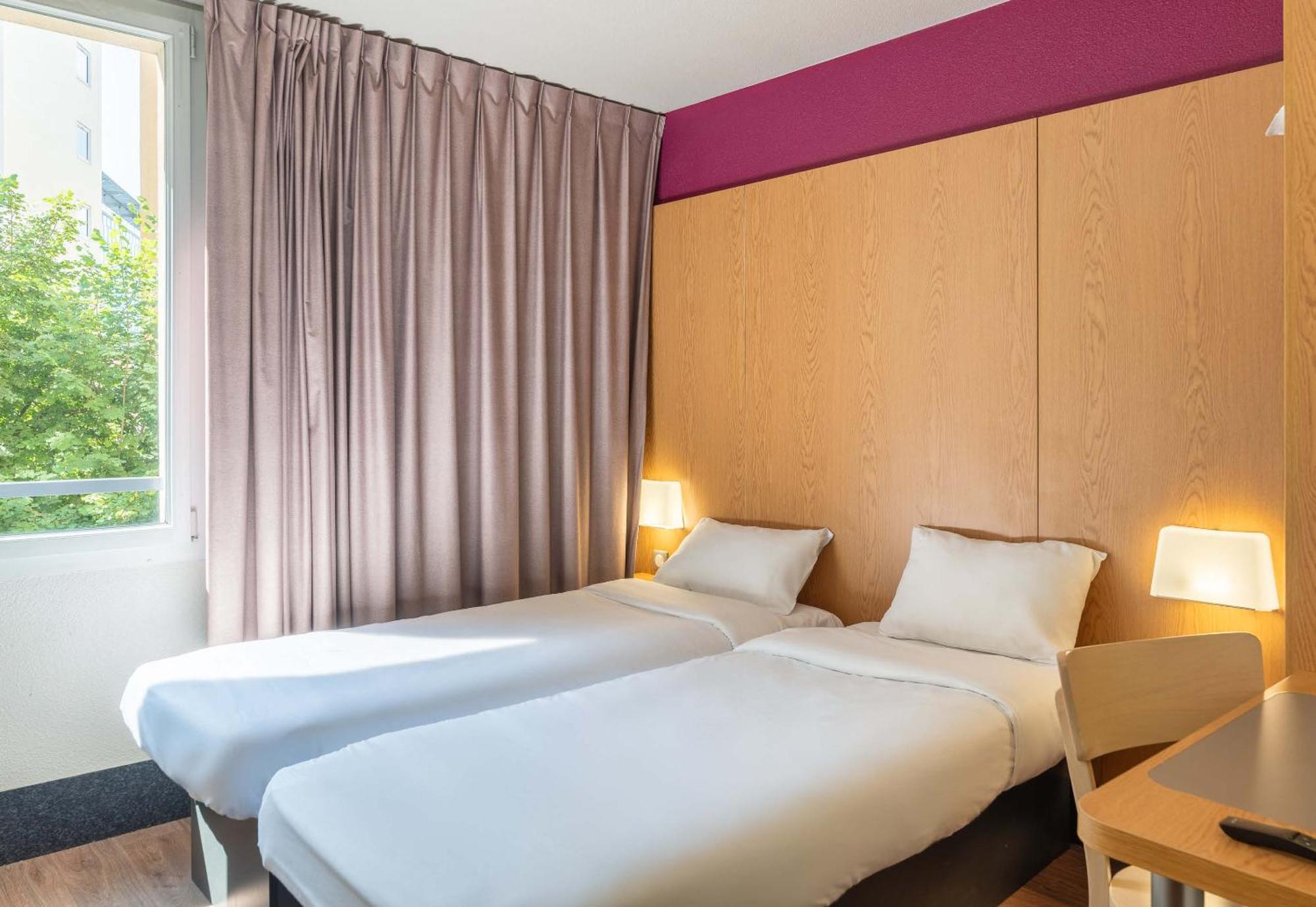 B&B Hotel Lyon Caluire Cite Internationale Exterior foto